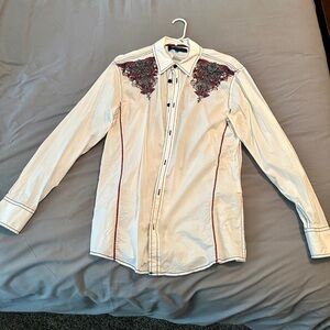 Men’s Large Roar shirt